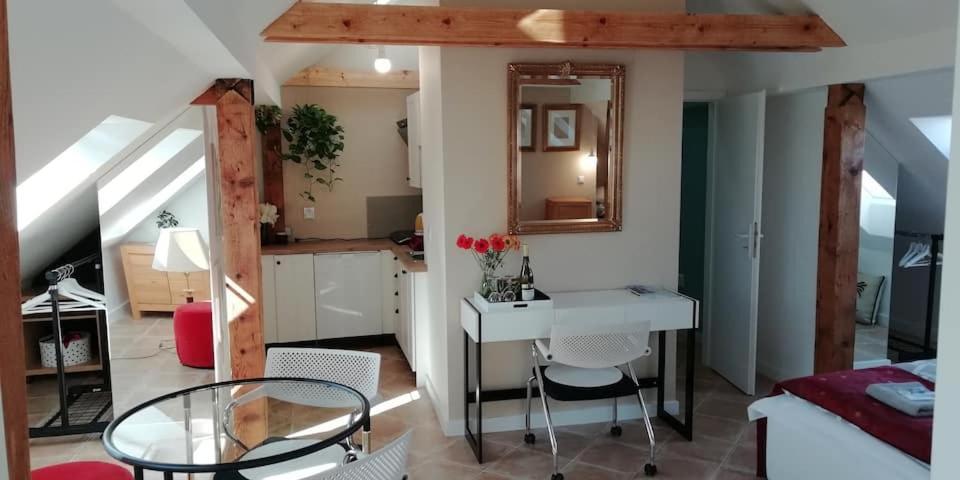 Patea - Cozy And Quiet 42 Sqm Near The City Centre Apartment *